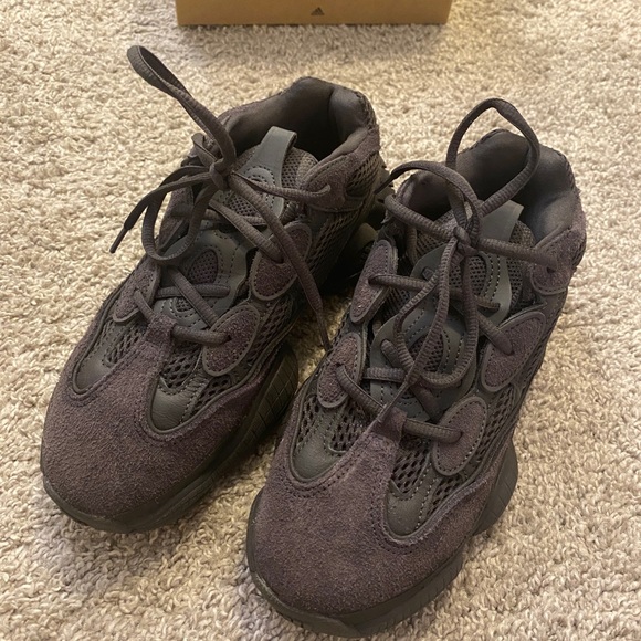 Brand New Yeezy 500 All black size for sale!!